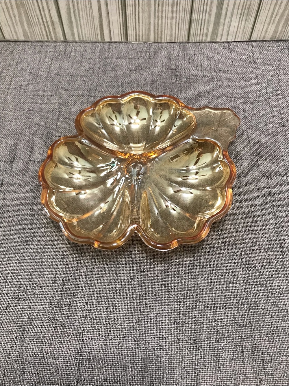 Vintage Jeannette Glass Marigold Carnival glass dish